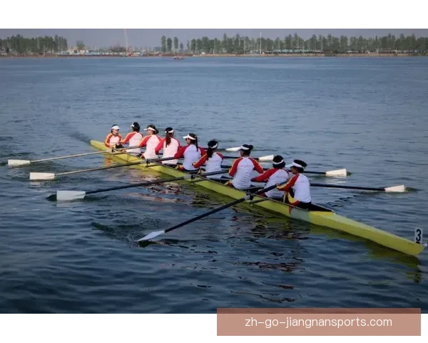 挑战巅峰!全力备战赛艇公开赛,谁将问鼎金杯? 挑战巅峰!全力备战赛艇公开赛,谁将问鼎金杯?