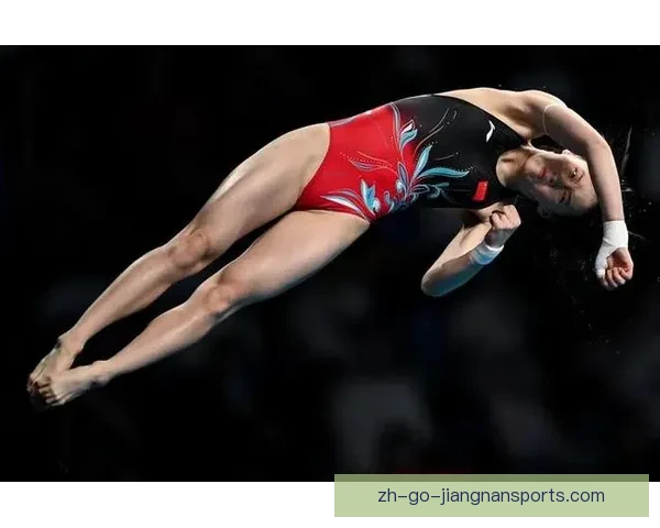 体操大奖赛：巅峰对决，技艺风采闪耀舞台