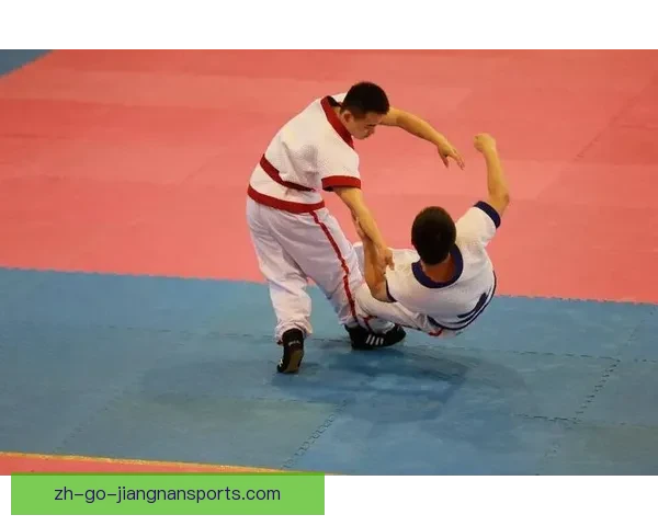 摔跤技巧大揭秘：提升实战能力，轻松击败对手