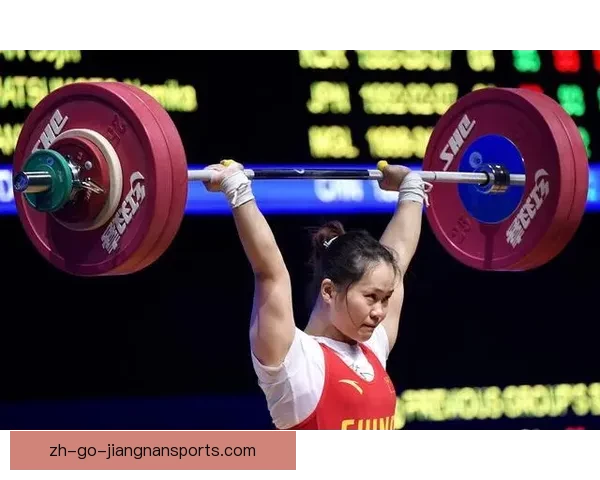 重拳出击！全球举重公开赛风云再起